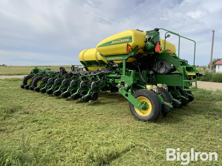 2013-john-deere-1770nt-ccs-image-7