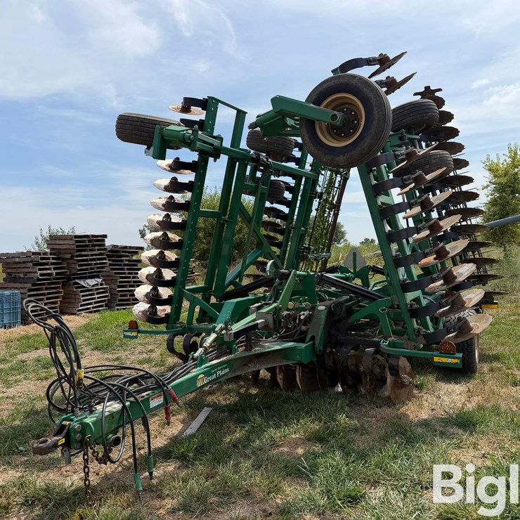 GREAT PLAINS UD3000