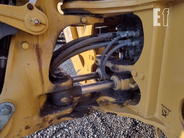 2021-deere-310sl-image-29