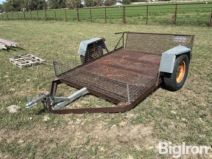2005-custom-trailer-image-1