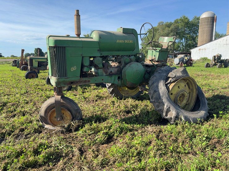 john-deere-60-image-2