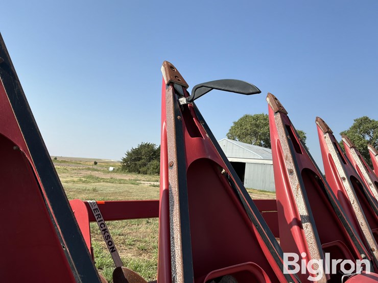 2012-case-ih-3412-image-19