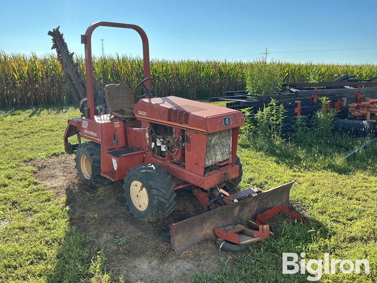 ditch-witch-3500dd-image-3
