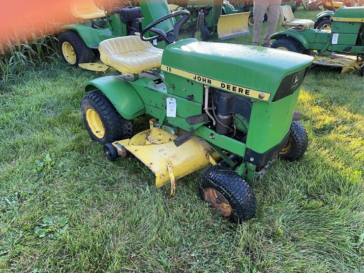 john-deere-70-image-4