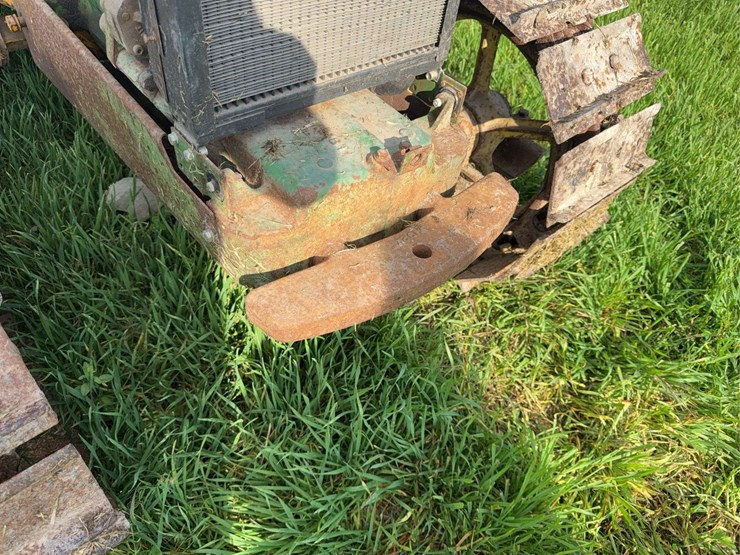 john-deere-420c-image-15