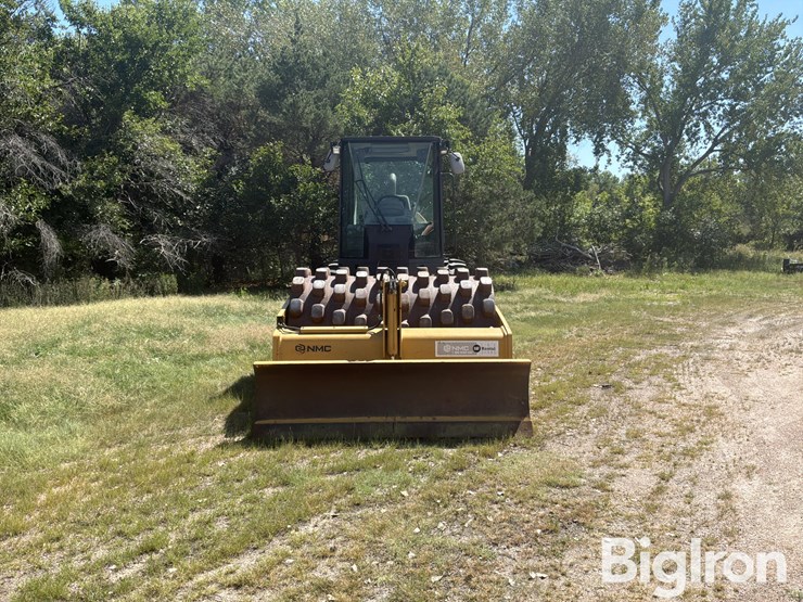 2009-caterpillar-cp56-image-2