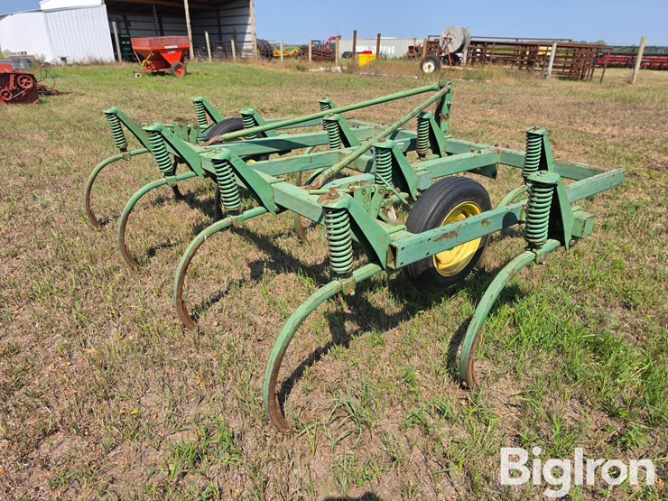 john-deere-1610-image-5