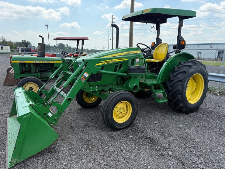 john-deere-5065e-image-1