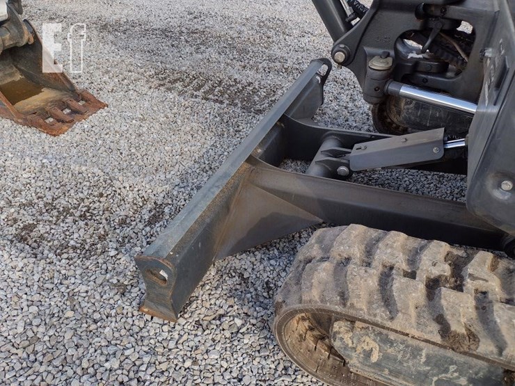 2023-bobcat-e35r2-image-18
