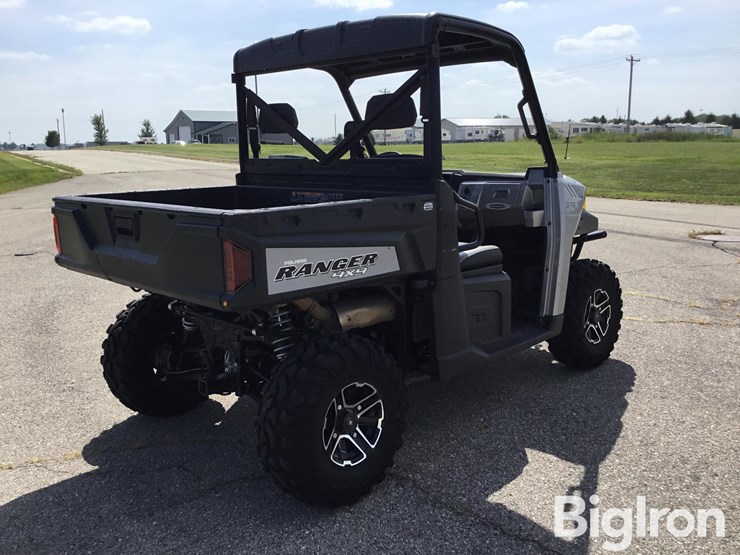 2015-polaris-ranger-image-5