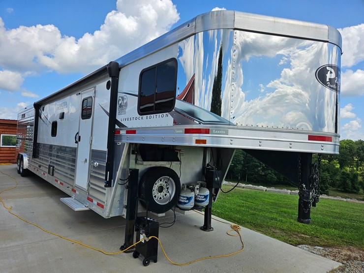 #21371-•-2021-lakota-charger-trailer-image-23