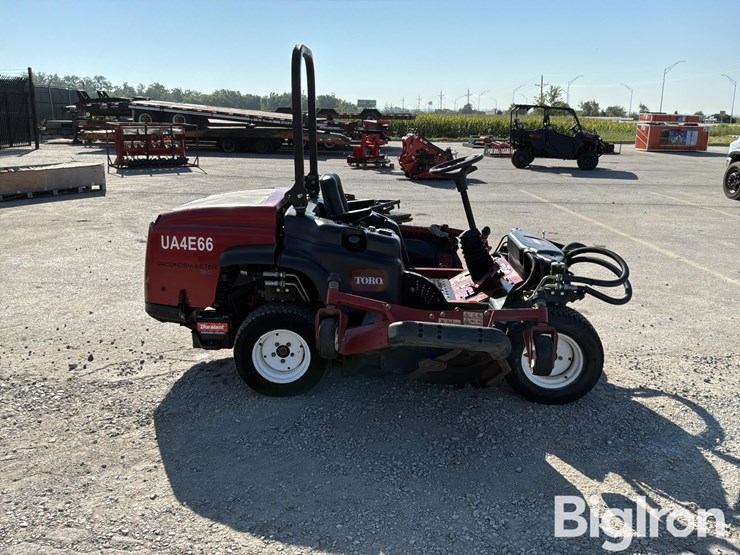 2015-massey-ferguson-730-image-4