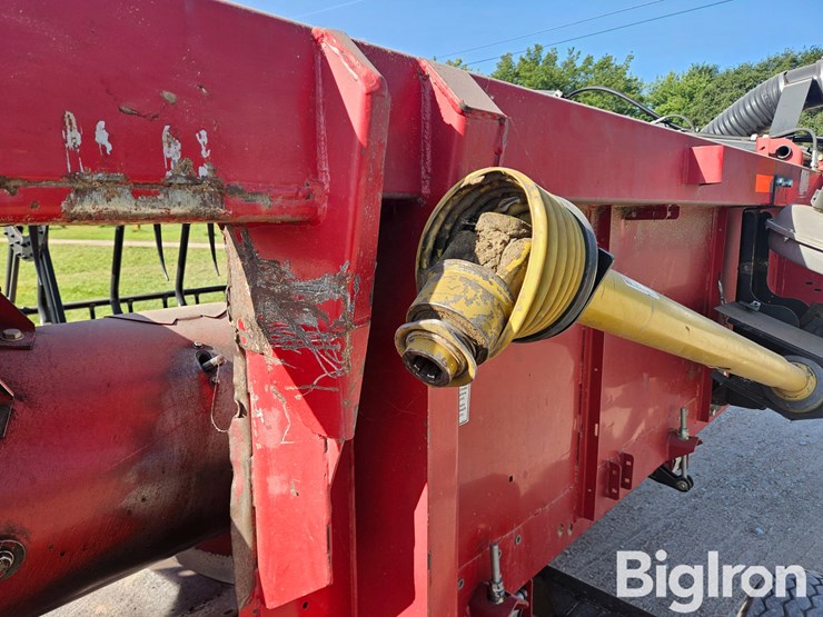 2011-case-ih-3020-image-19
