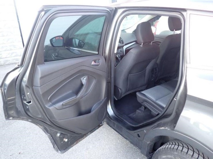 2019-ford-escape-image-20