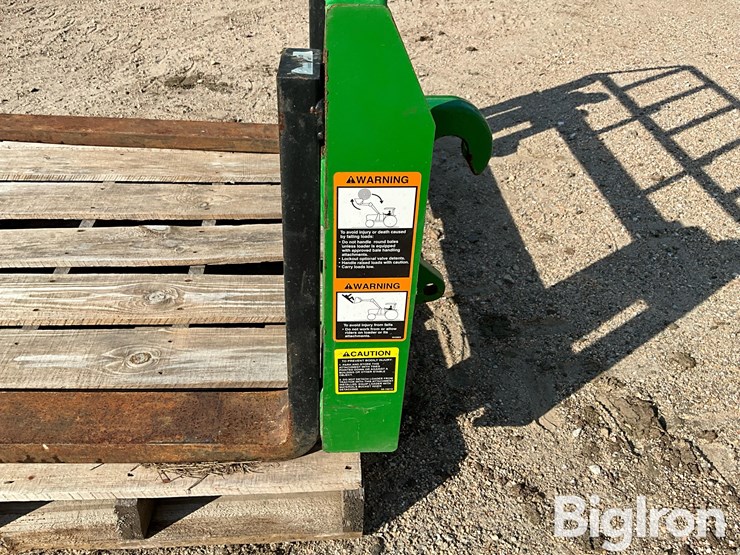 2021-john-deere-48-image-15