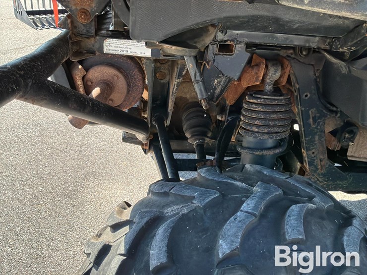2019-pioneer-4x4-image-16