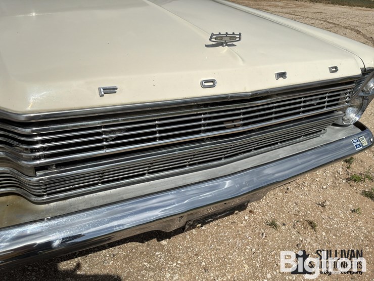 1966-ford-500-image-13
