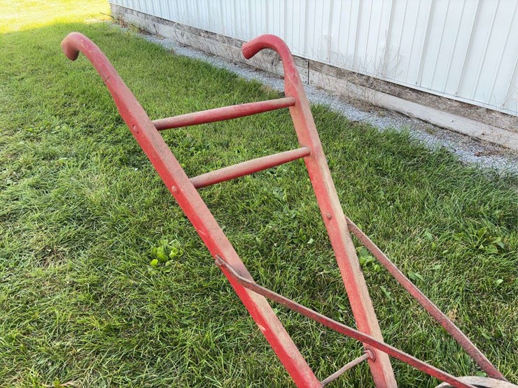 8”-walking-plow-image-18