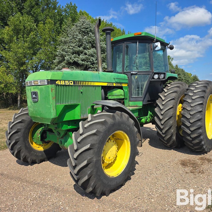 1983 JOHN DEERE 4850