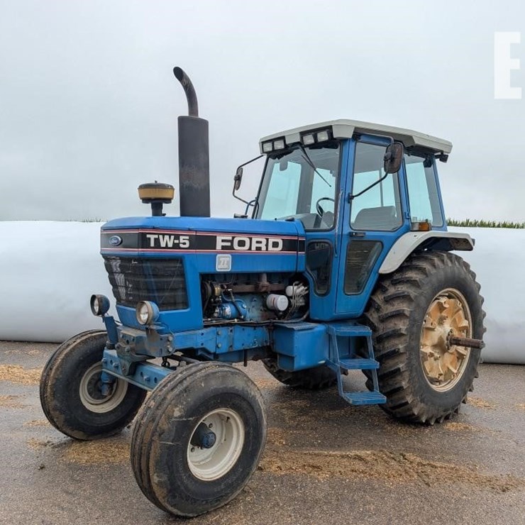 FORD TW5