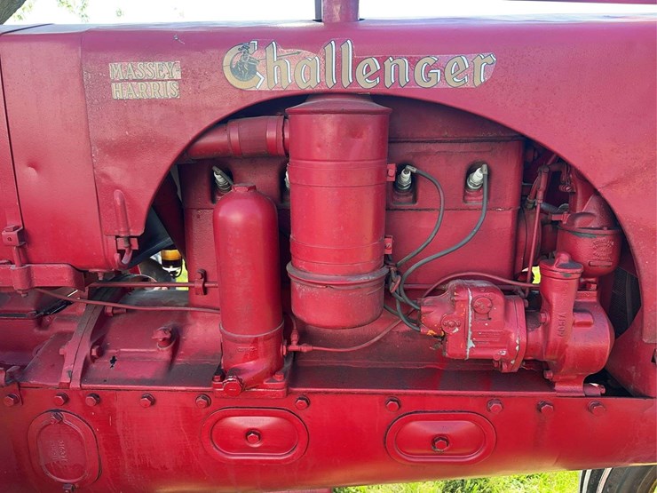 massey-harris-challenger-image-25