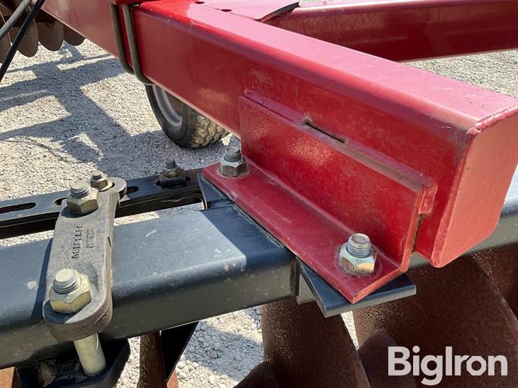 2015-case-ih-375-image-13