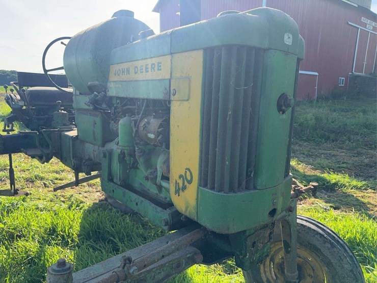 john-deere-420-image-13