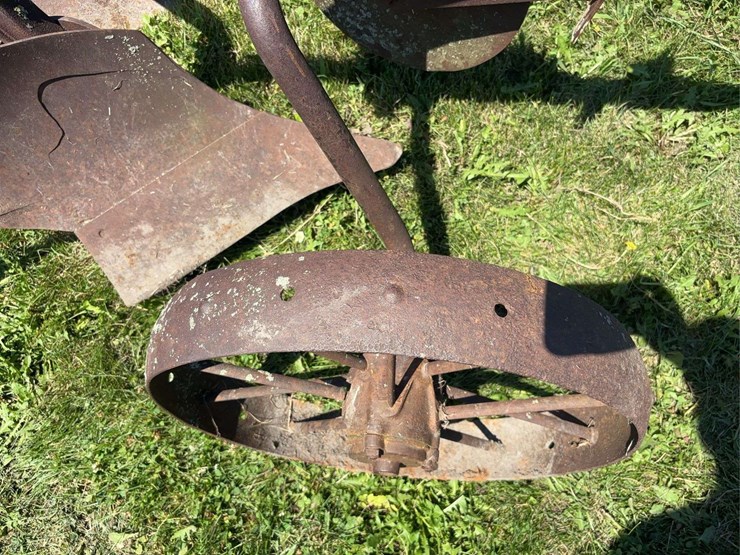 john-deere-14-image-24