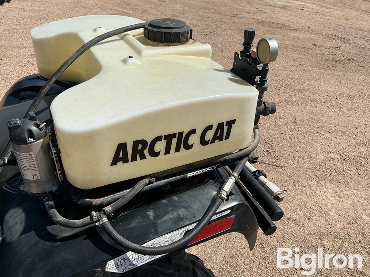 2014-arctic-cat-700-image-12