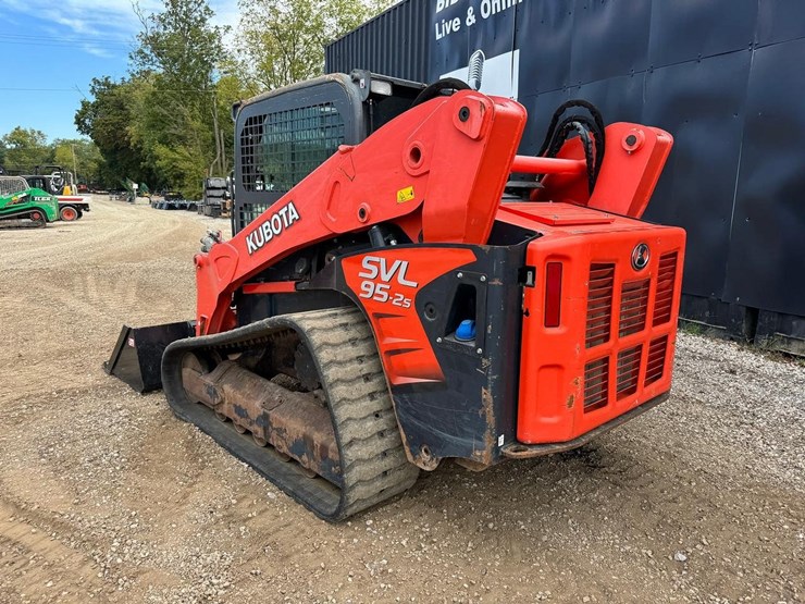 2018-kubota-svl95-2-image-4