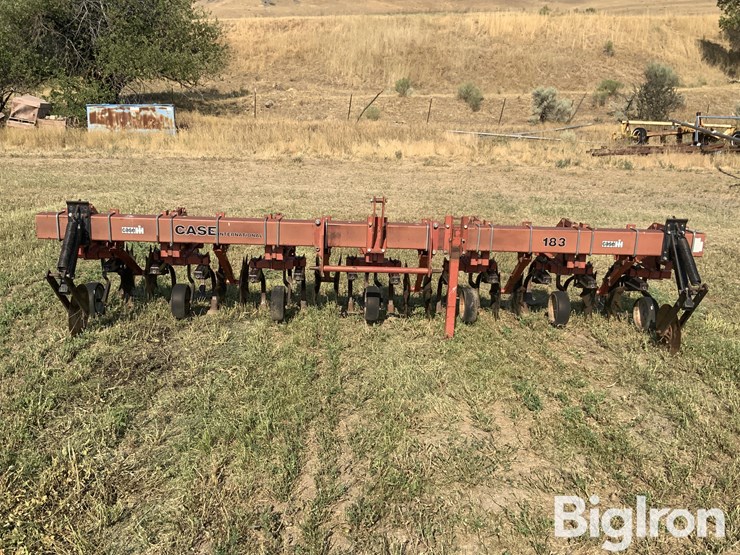case-ih-183-image-2