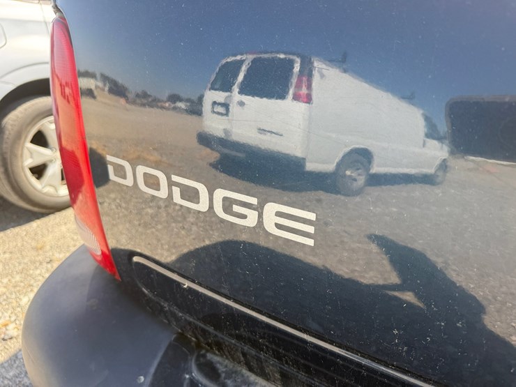 2003-dodge-durango-image-13