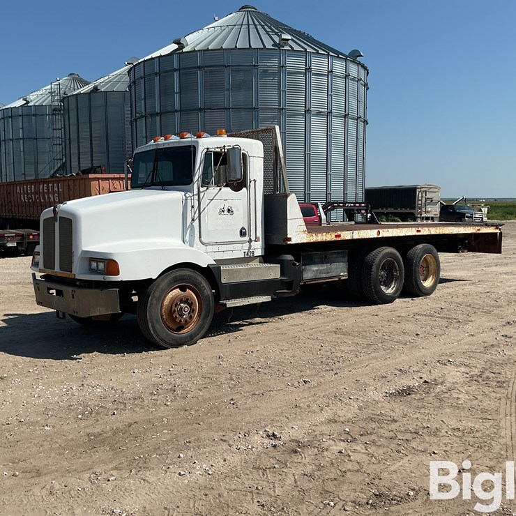 1990 KENWORTH T400