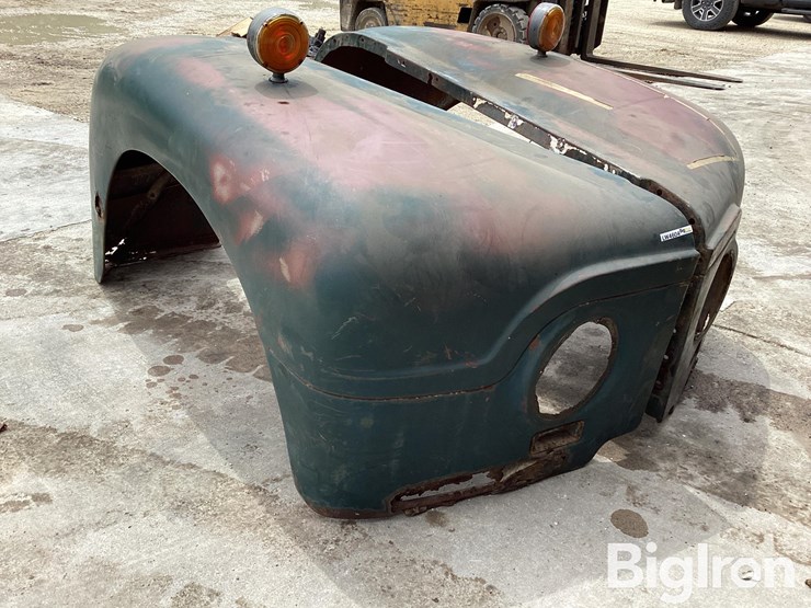 international-r190-image-3