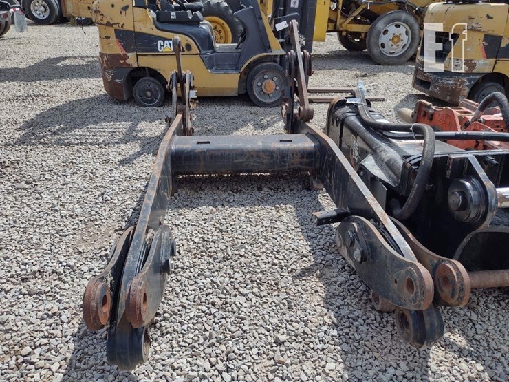 caterpillar-it28g-image-3