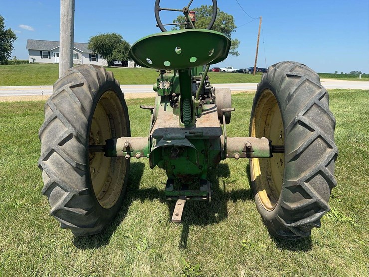 john-deere-h-image-4