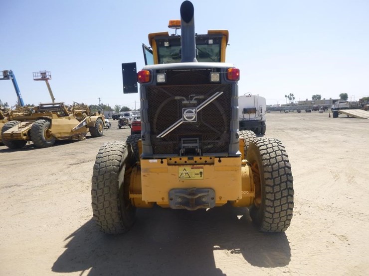 2008-volvo-g930-image-46