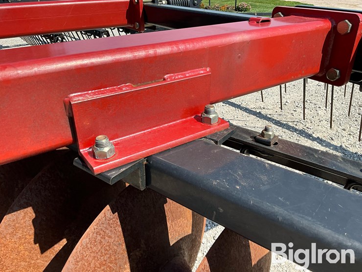 2015-case-ih-375-image-19