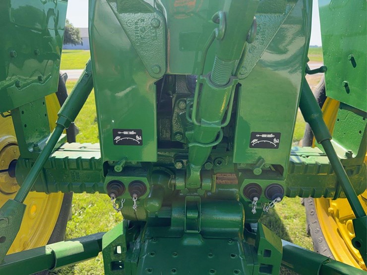 john-deere-2520-image-42