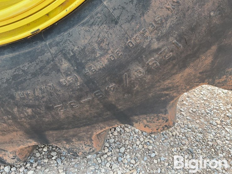 john-deere-s680-image-13