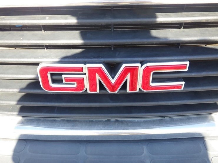 2023-gmc-3500-image-9