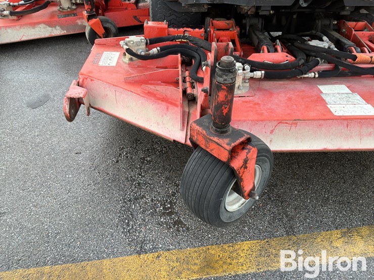 massey-ferguson-730-image-13