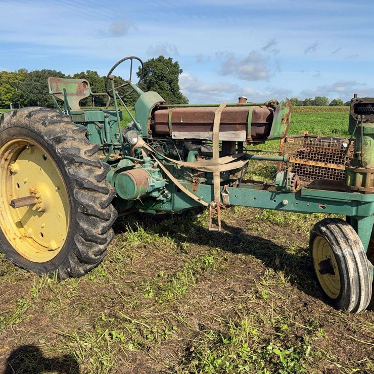 JOHN DEERE 530