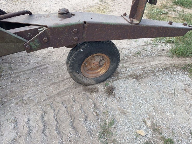 john-deere-3010-image-50