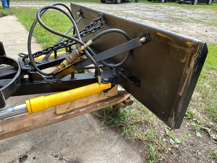 #511-•-meyers-7'-6"-skid-steer-mount-snow-plow-(eau-claire,-wi)-image-12