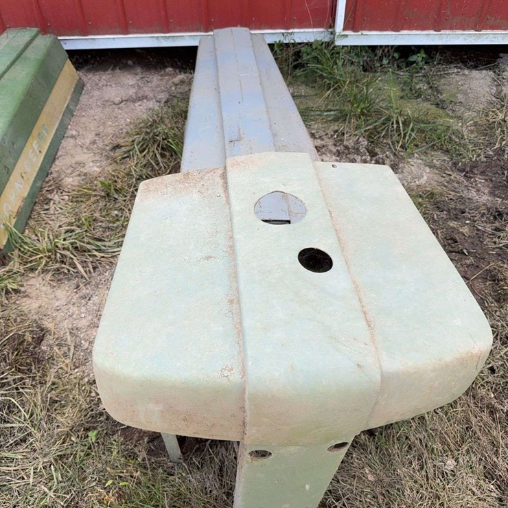 JOHN DEERE 720