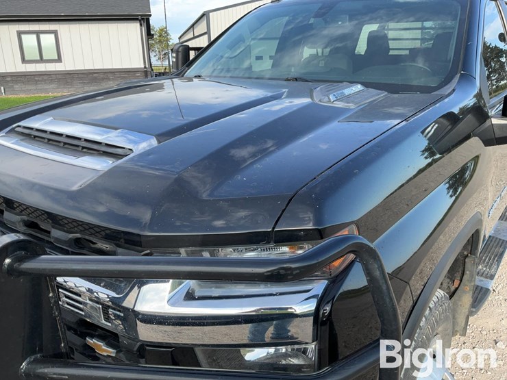 2021-chevrolet-silverado-3500-image-13