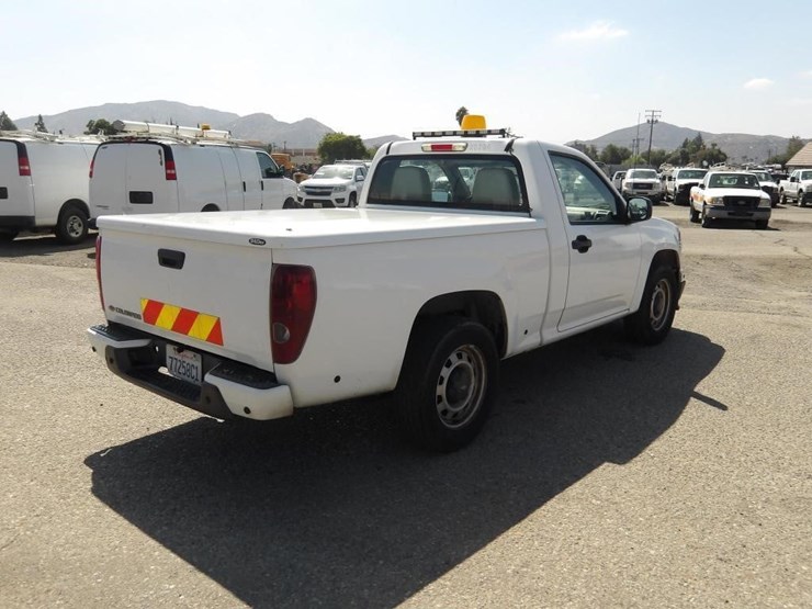 2011-chevrolet-colorado-image-3