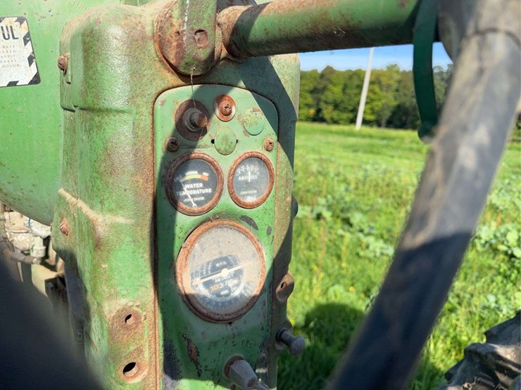 john-deere-420-image-10