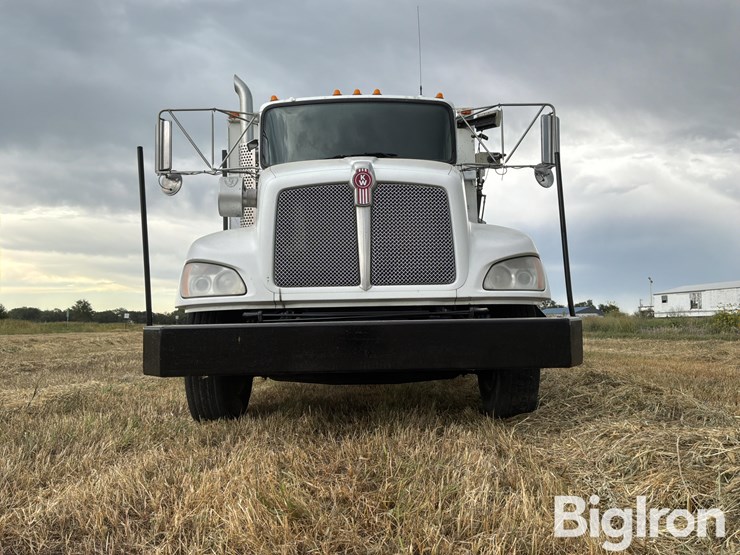 2016-kenworth-t370-image-9